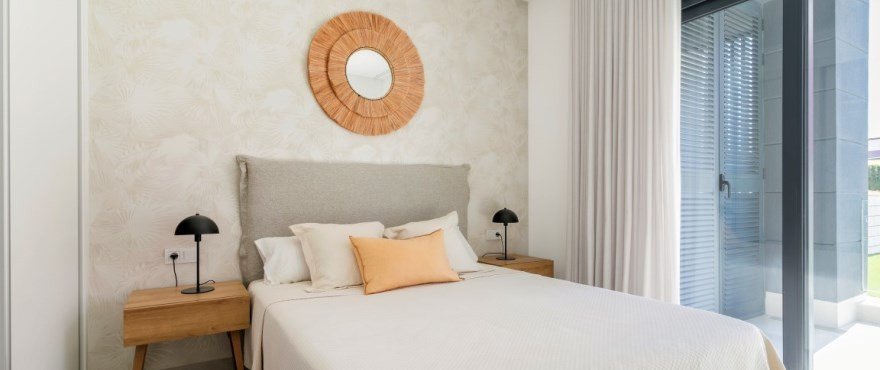 Luxuriöses Penthouse mit atemberaubendem Panoramablick auf das Meer, Torrevieja.