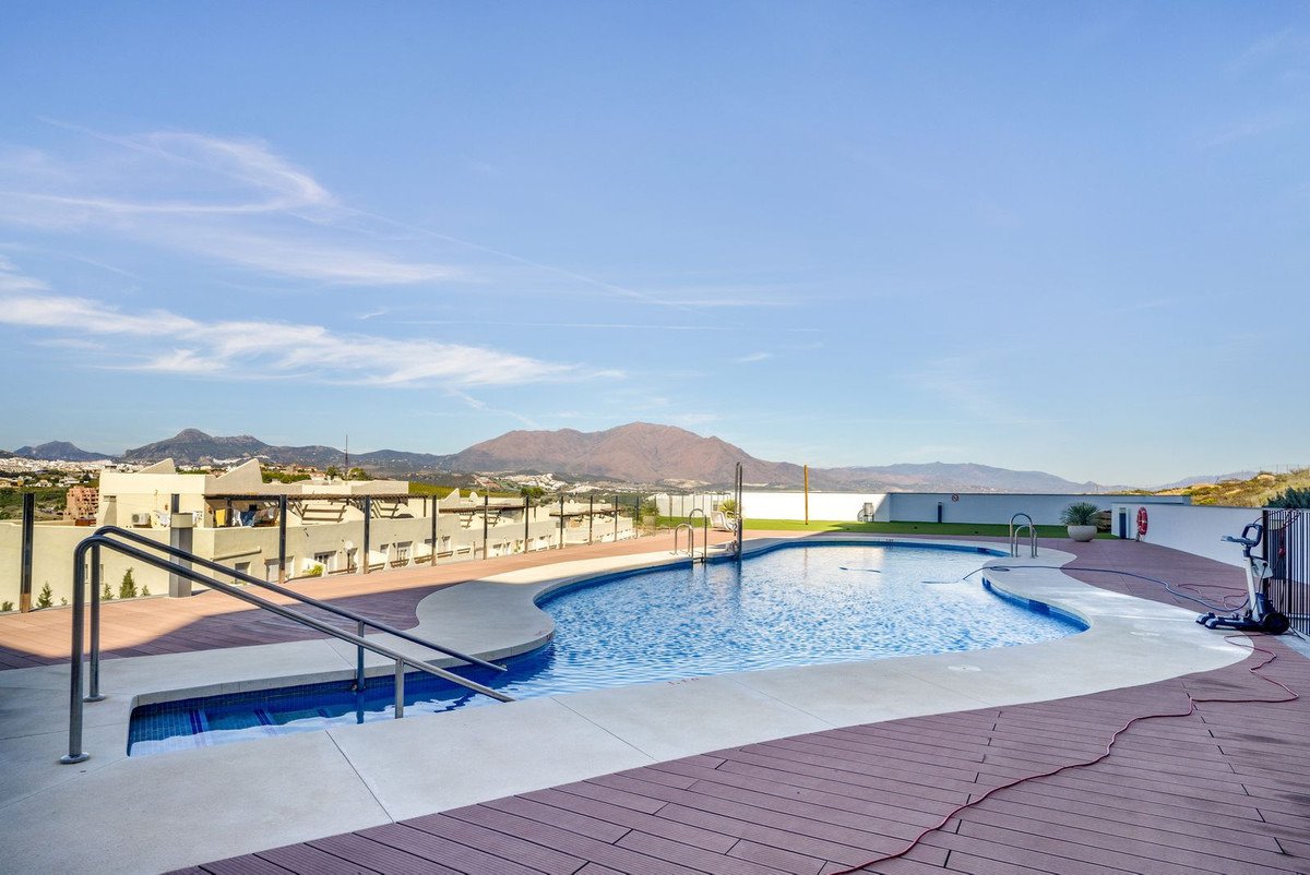 Manilva, Málaga: Exklusives, modernes 2-Zimmer-Apartment in Manila mit atemberaubendem Meerblick 
