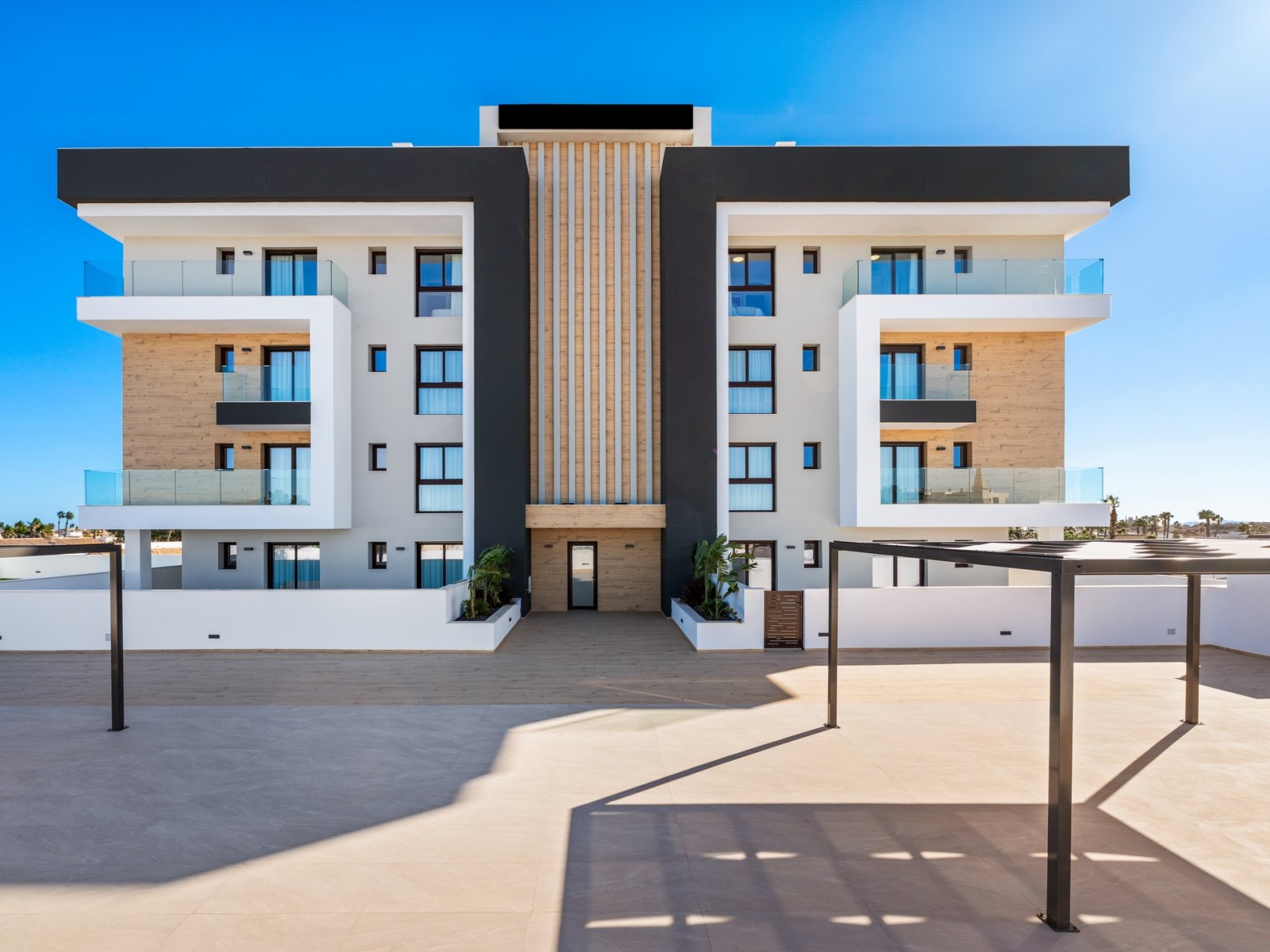 Los Alcázares, Murcia: Luxury penthouse with solarium and sea view near Los Alcázares 