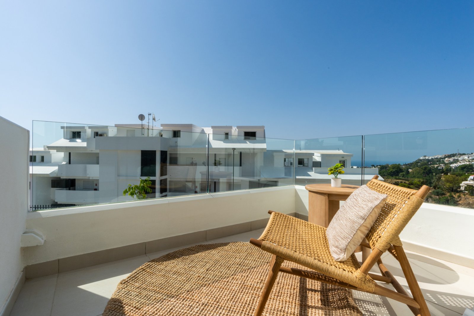 Exclusive apartments with sea views, close to golf, Benalmádena