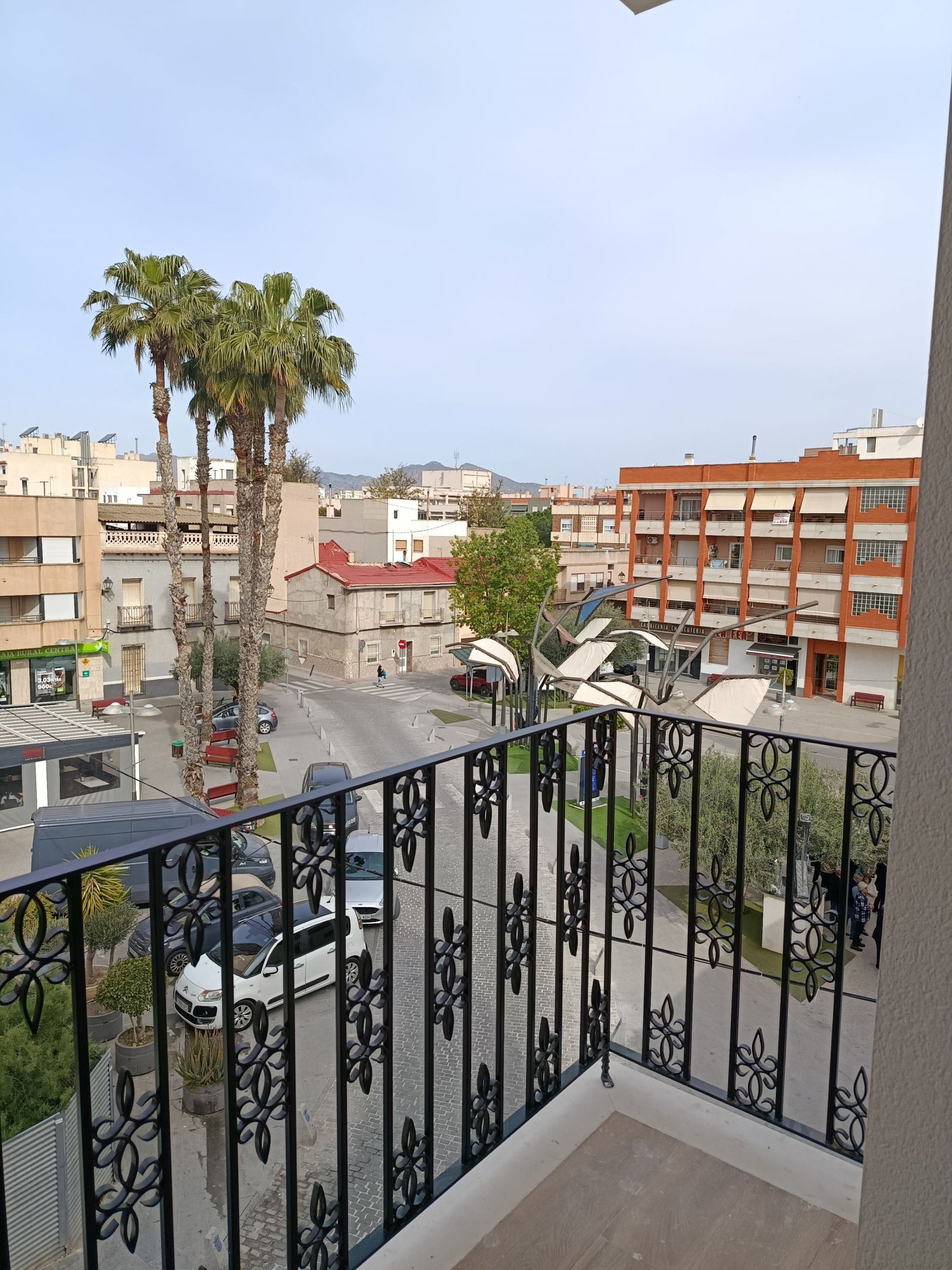 Moderne Wohnung mit Terrasse und gemeinschaftlichem Solarium, ruhige Wohngegend, Bigastro