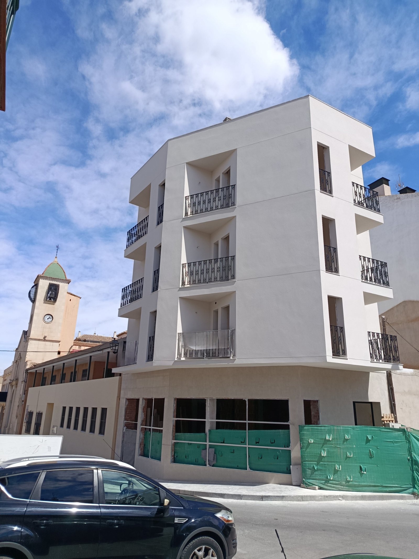 Moderne Wohnung mit Terrasse und gemeinschaftlichem Solarium, ruhige Wohngegend, Bigastro