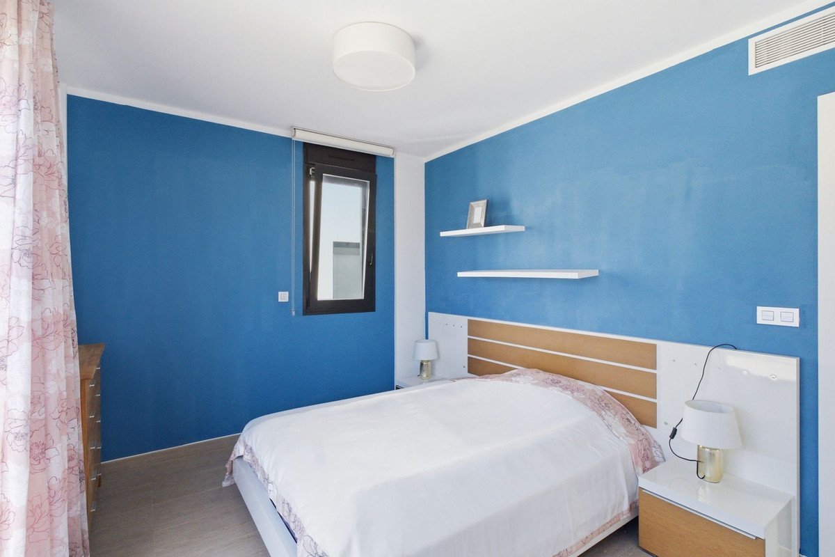 Luxury villa with roof terrace and sea view, Punta Prima