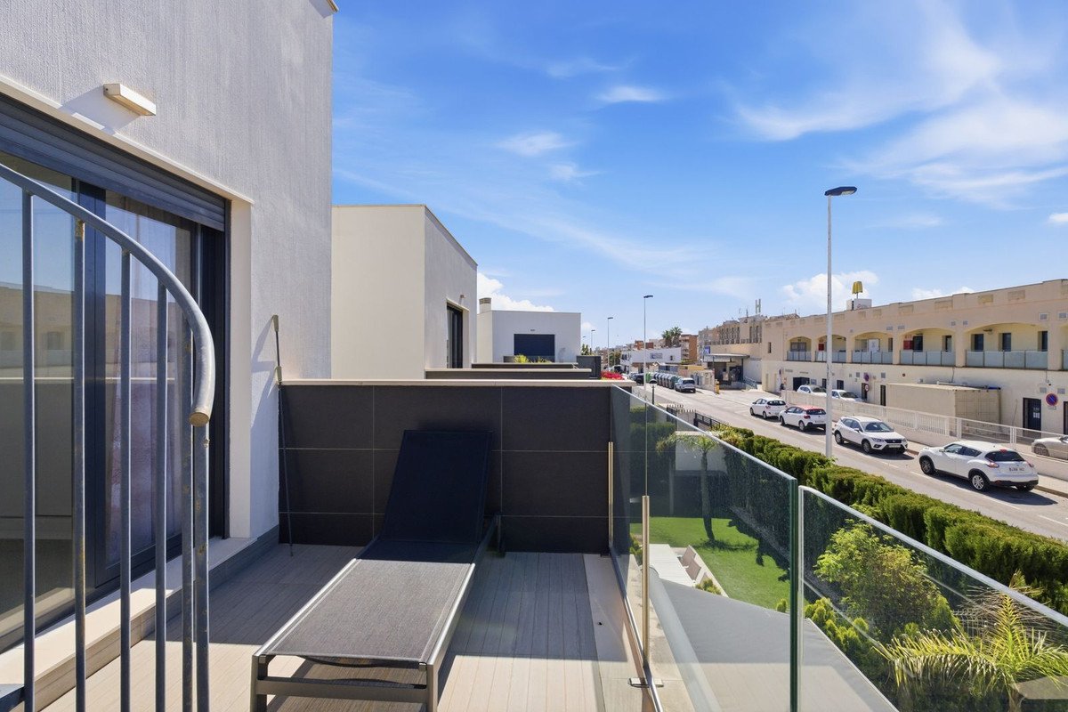Luxury villa with roof terrace and sea view, Punta Prima