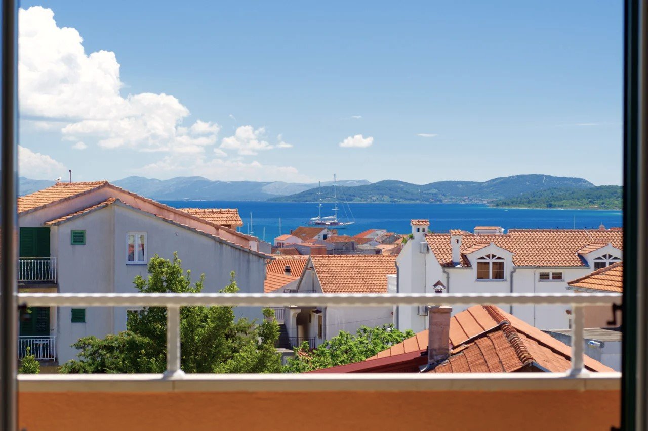 Vodice: Comfortable mini hotel with a guesthouse, investment potential by the sea, Vodice Vodice: Comfortable mini hotel with a guesthouse, investment potential by the sea, Vodice