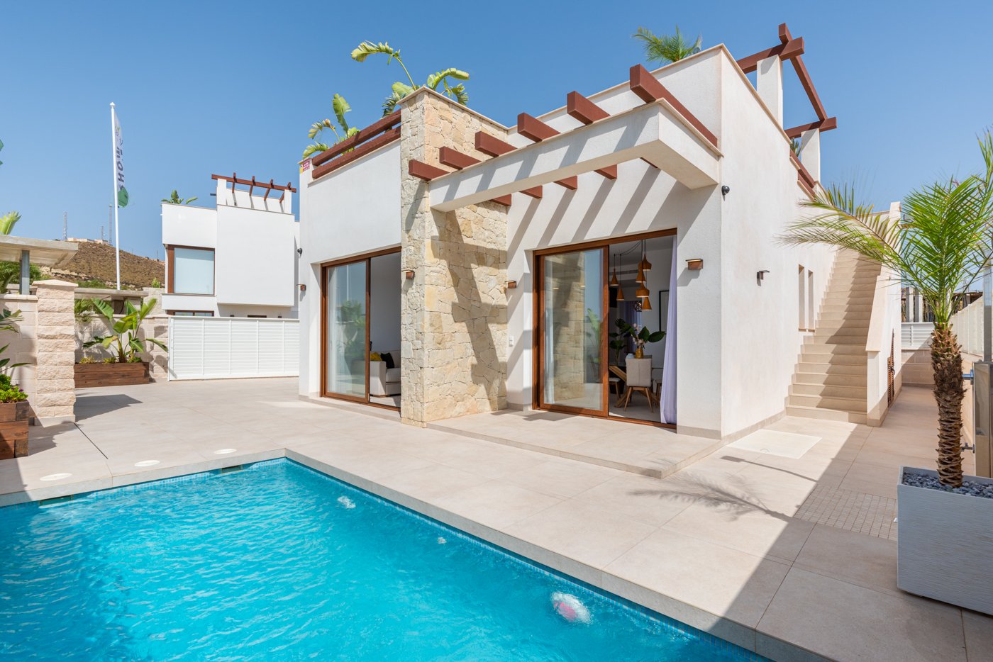 Exklusive Villa am Meer, Vera