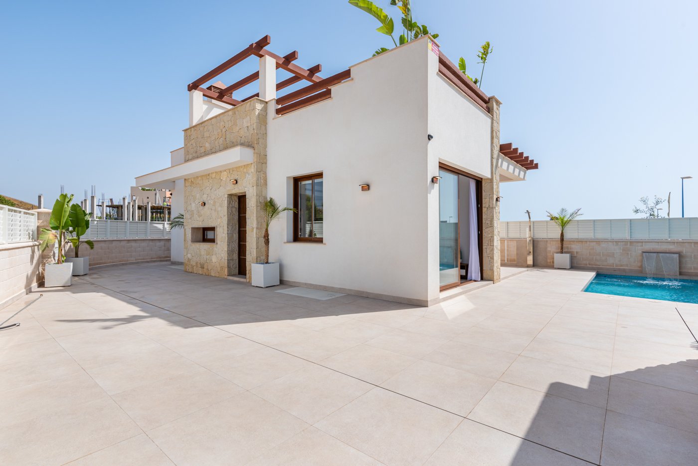 Exklusive Villa am Meer, Vera