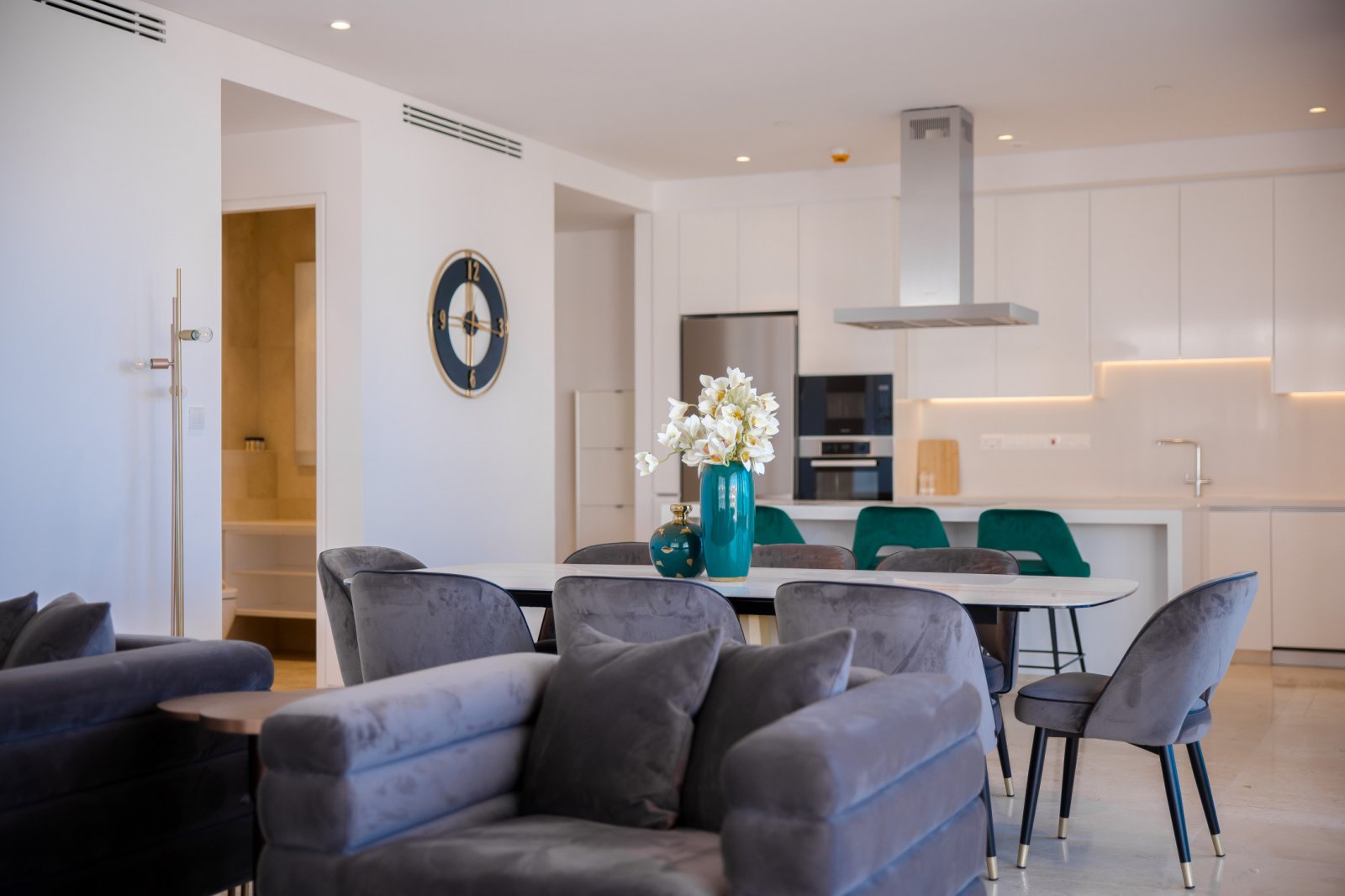 Luxury apartment 3+1 with a spacious terrace near the sea
