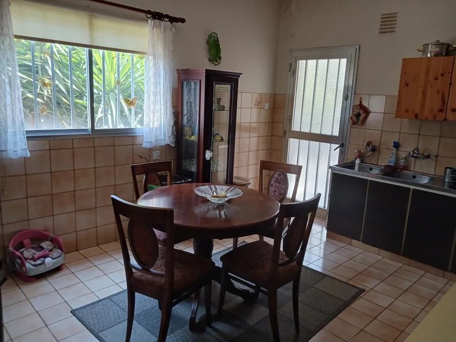 Detached Villa in Ayios Athanasios, Limassol
