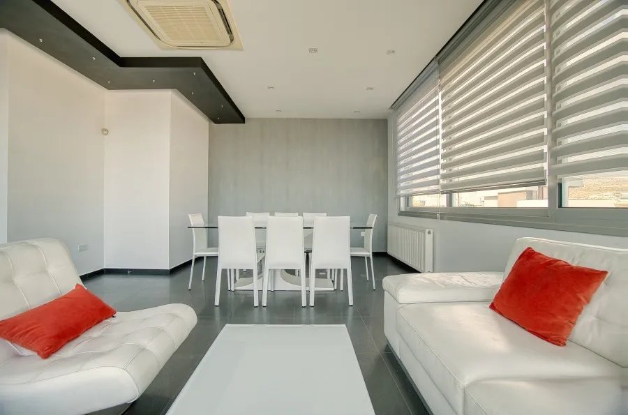 Detached Villa in Ayios Athanasios, Limassol