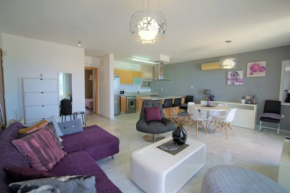 Agios Tychonas: Apartment in Agios Tychonas, Limassol Agios Tychonas: Apartment in Agios Tychonas, Limassol