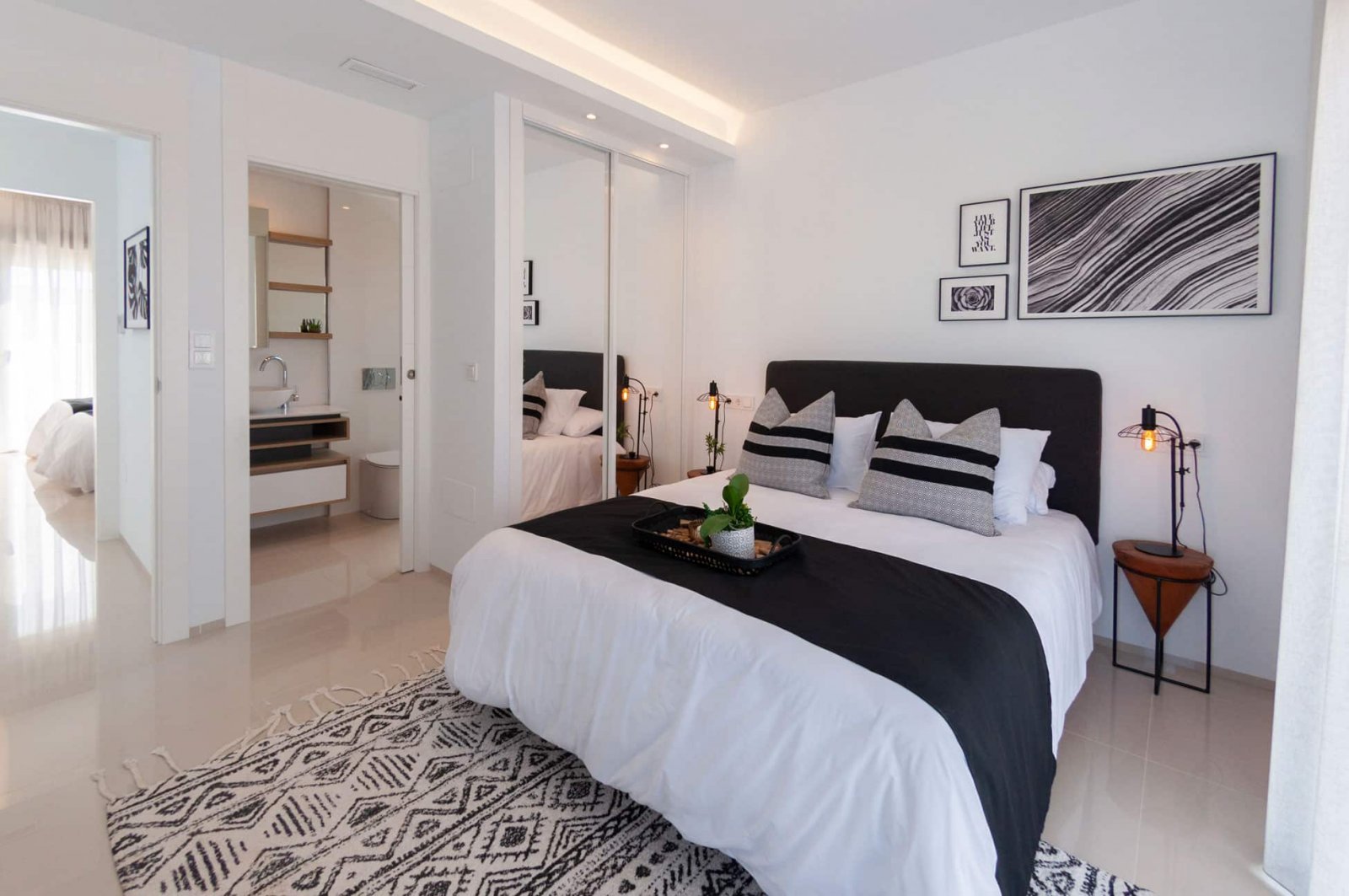 Modern cottage with pool by the sea, Los Alcázares