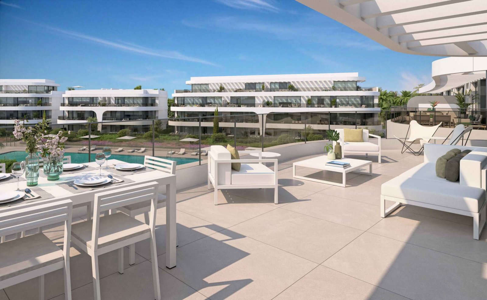 Exclusive apartment with terrace by the sea, Estepona