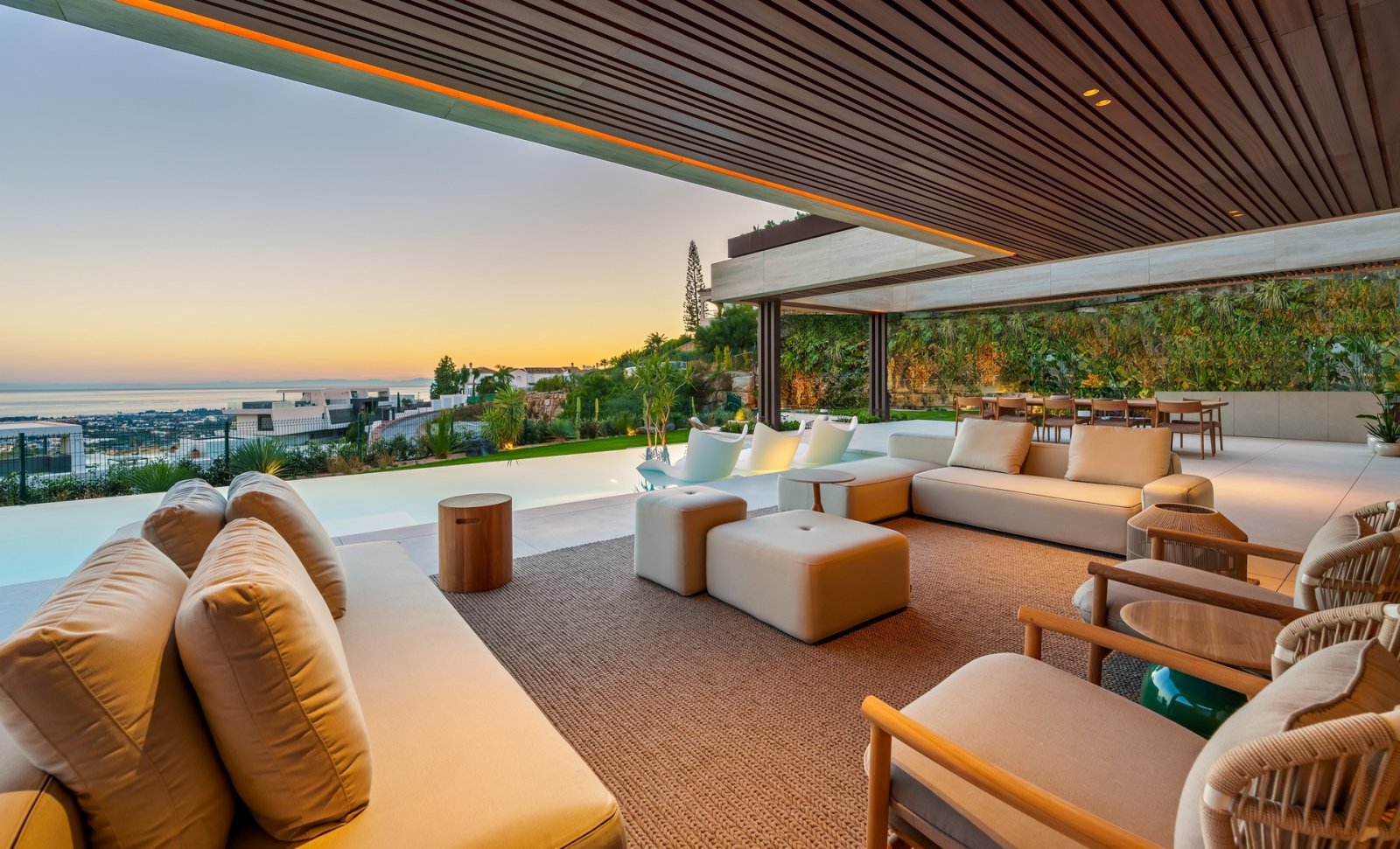 Luxury villas with sea views, Benahavís