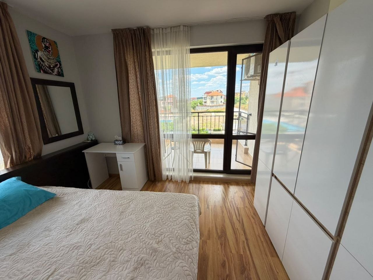 2-room apartment with sea view in the Makon residential complex in Sveti Vlas, Bulgaria