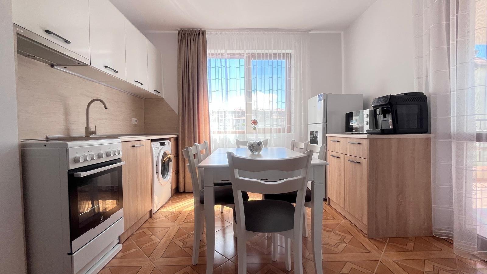 3-room apartment with pool view in the Famagusta complex, Aheloy, Bulgaria