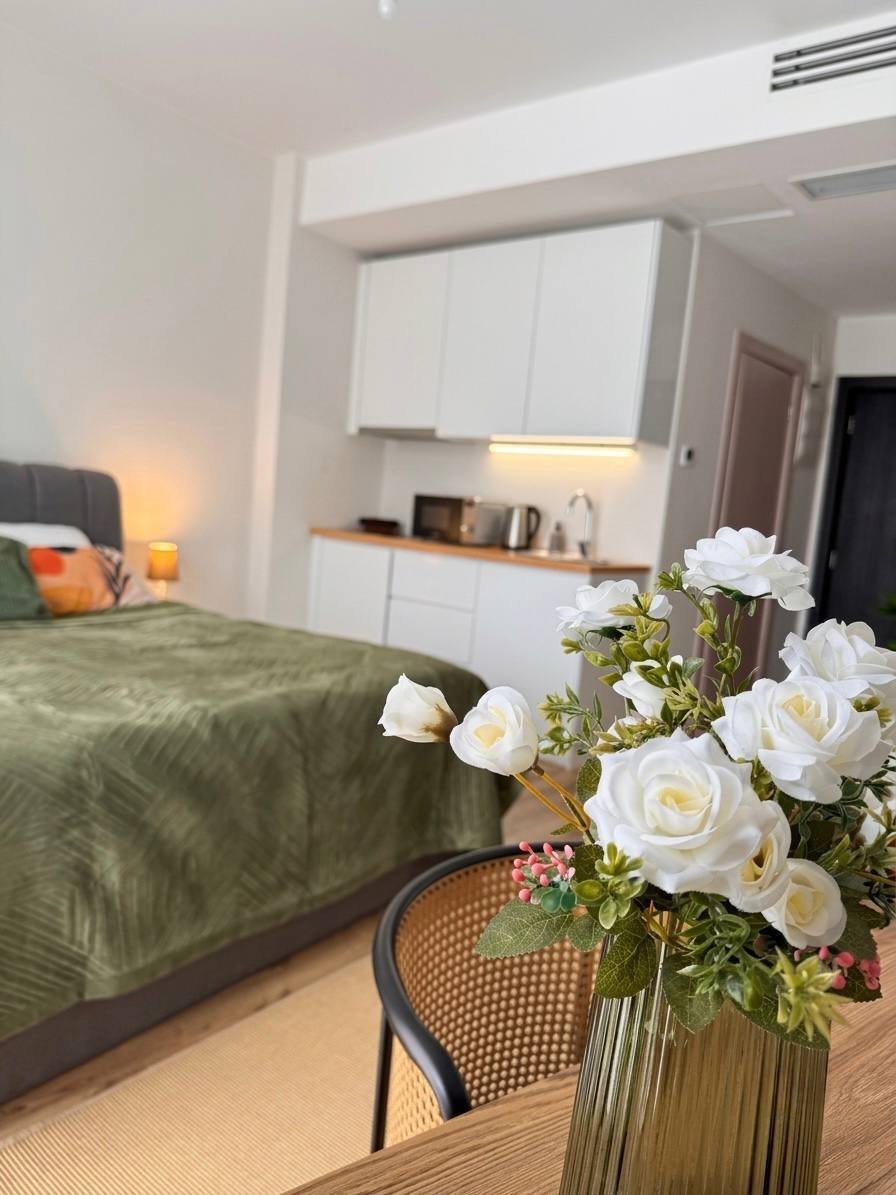 Modern studio with sea view in Batumi, Georgia – Fully furnished with pool and spa near the beach