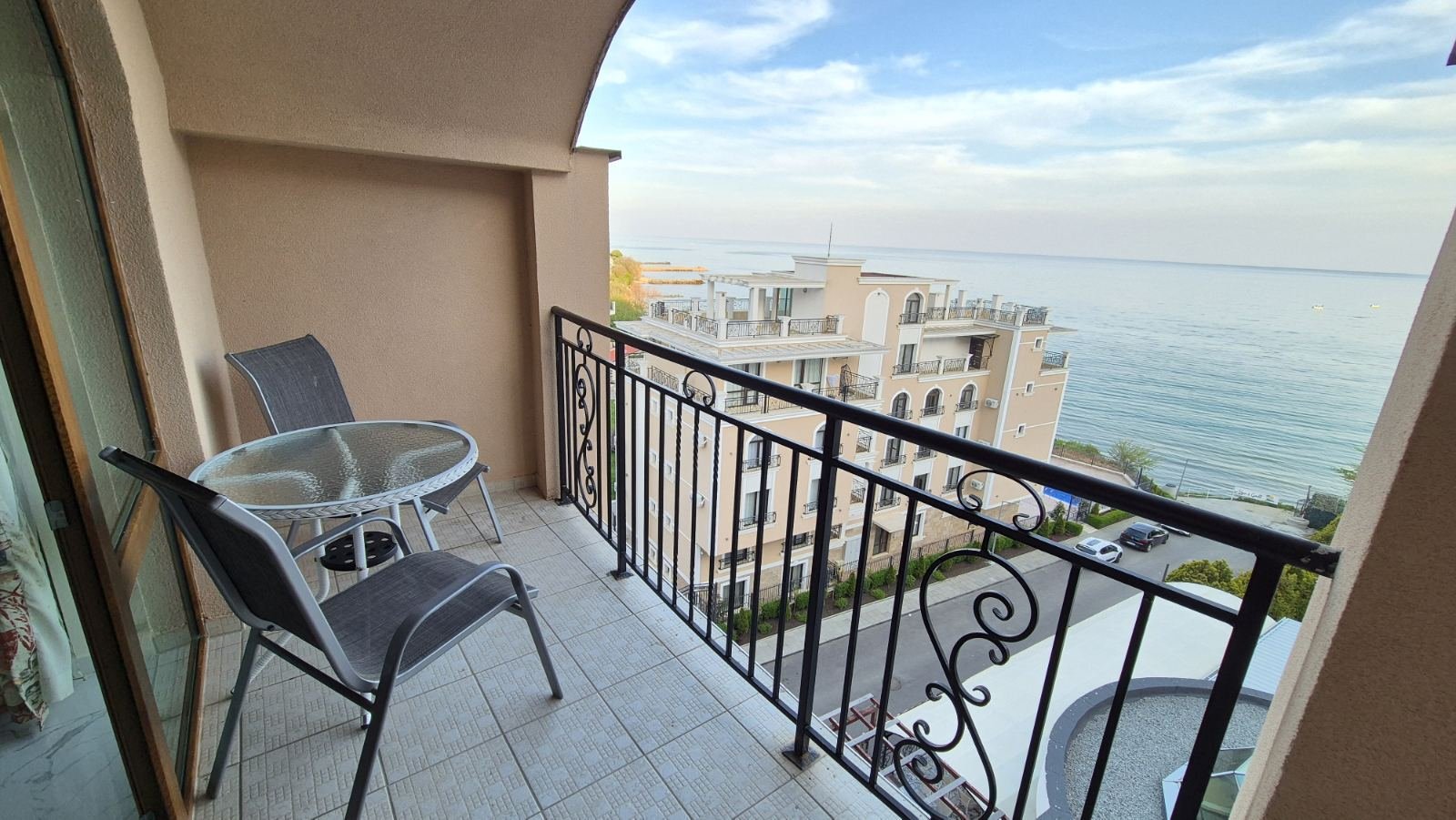 3-room apartment with sea view at Grand Hotel Sveti Vlas, Bulgaria