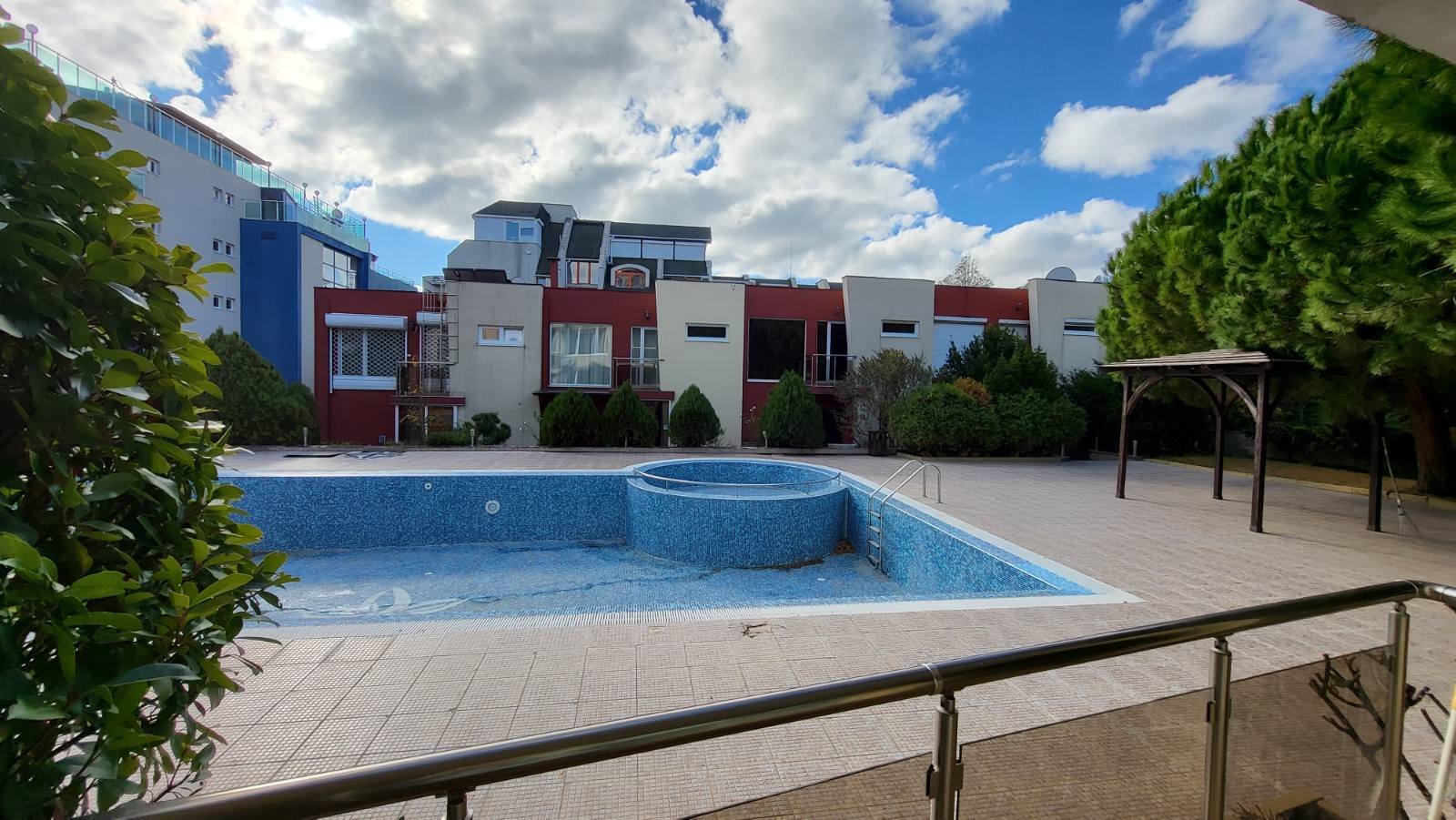 4-room terraced house with pool in Sveti Vlas, Bulgaria