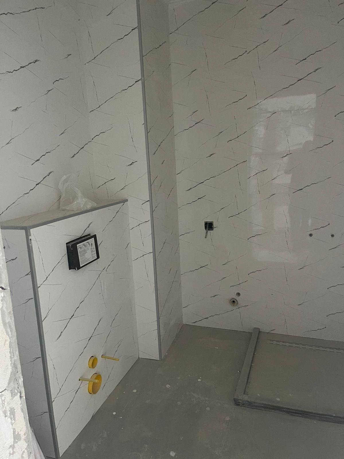 Studio apartment on a high floor at New Boulevard, Batumi, Georgia – Private balcony, rooftop pool, and close to the sea.