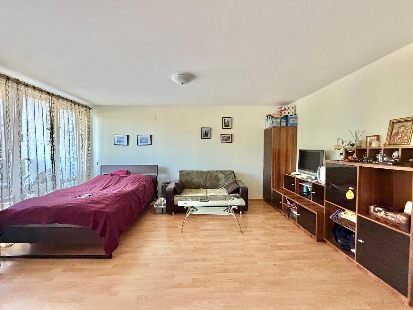 Large studio with mountain view in the Imperial Fort Club complex, Sveti Vlas, Bulgaria