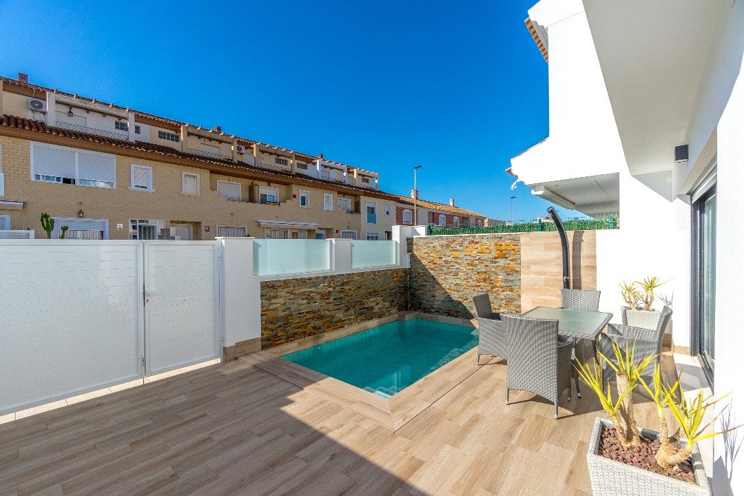Elegant townhouse by the sea, San Pedro del Pinatar