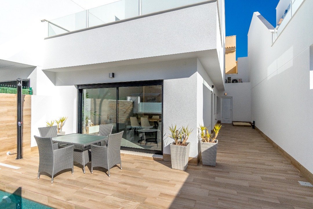 Elegant townhouse by the sea, San Pedro del Pinatar
