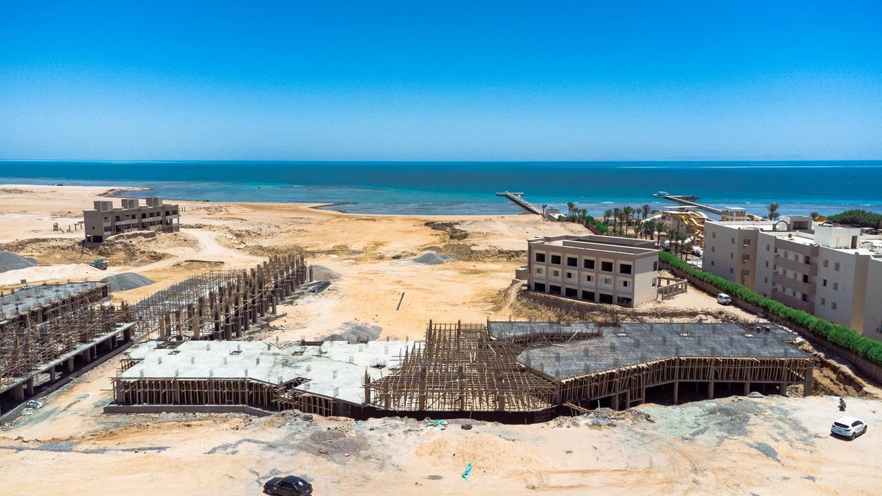 2BR Sea View Apartment in Hayat Beach Resort