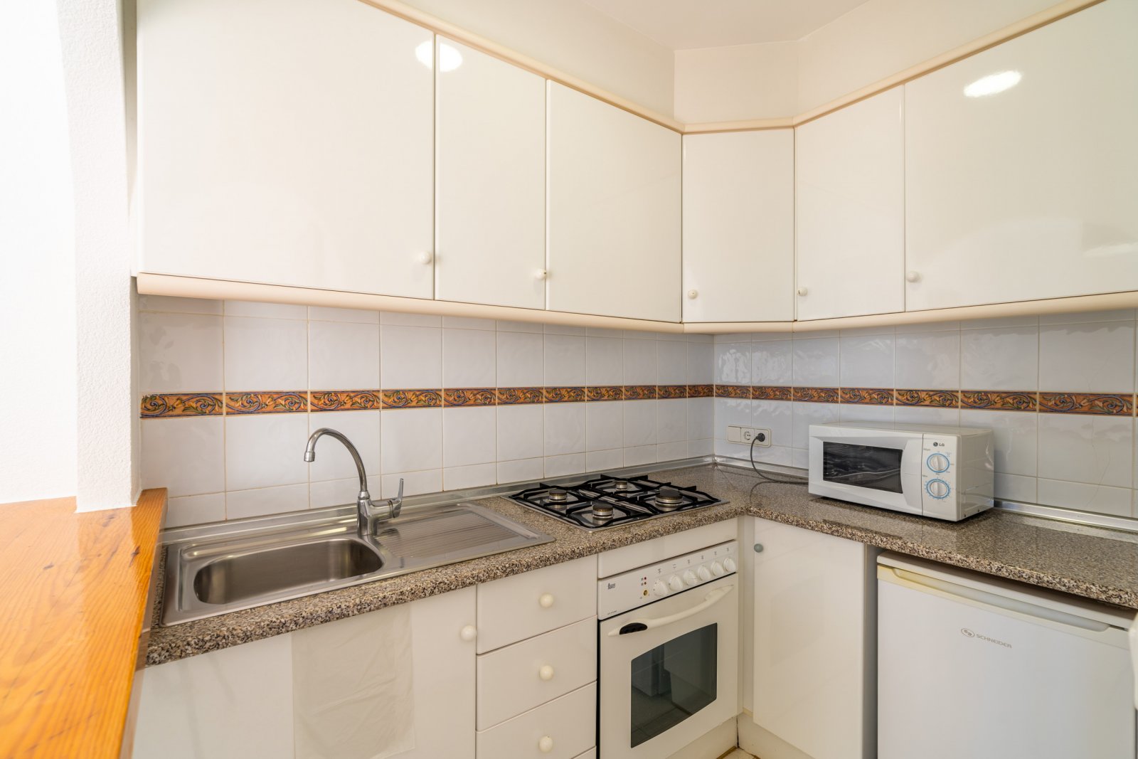 Modern apartments by the sea, quiet Calpe, Calpe
