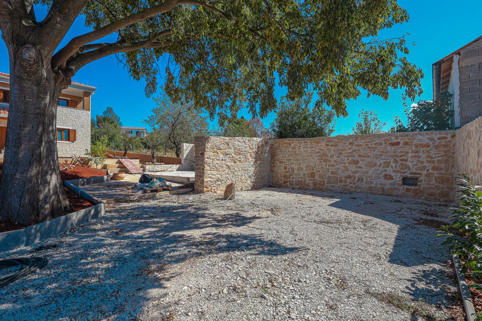 Elegant house with pool and sea view, Kaštelir-Labinci, Croatia