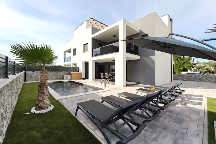 Modern house with pool and roof terrace, Vrsi-Mulo, Croatia