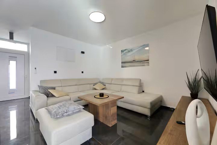 Modern house with pool and roof terrace, Vrsi-Mulo, Croatia