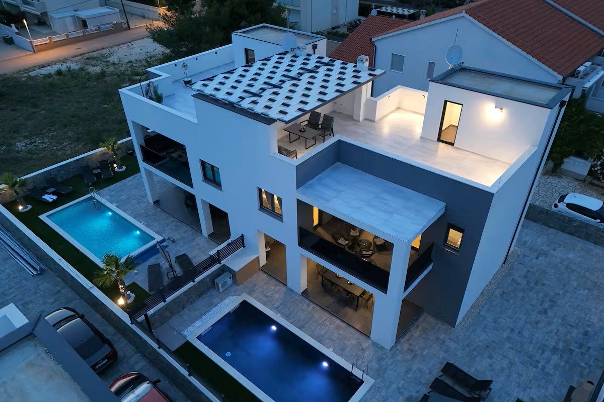 Modern house with pool and roof terrace, Vrsi-Mulo, Croatia