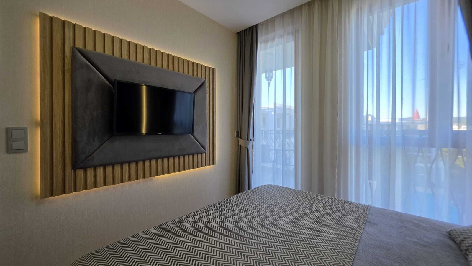 2-room apartment in the luxury complex Harmony Suites, Sunny Beach, Bulgaria