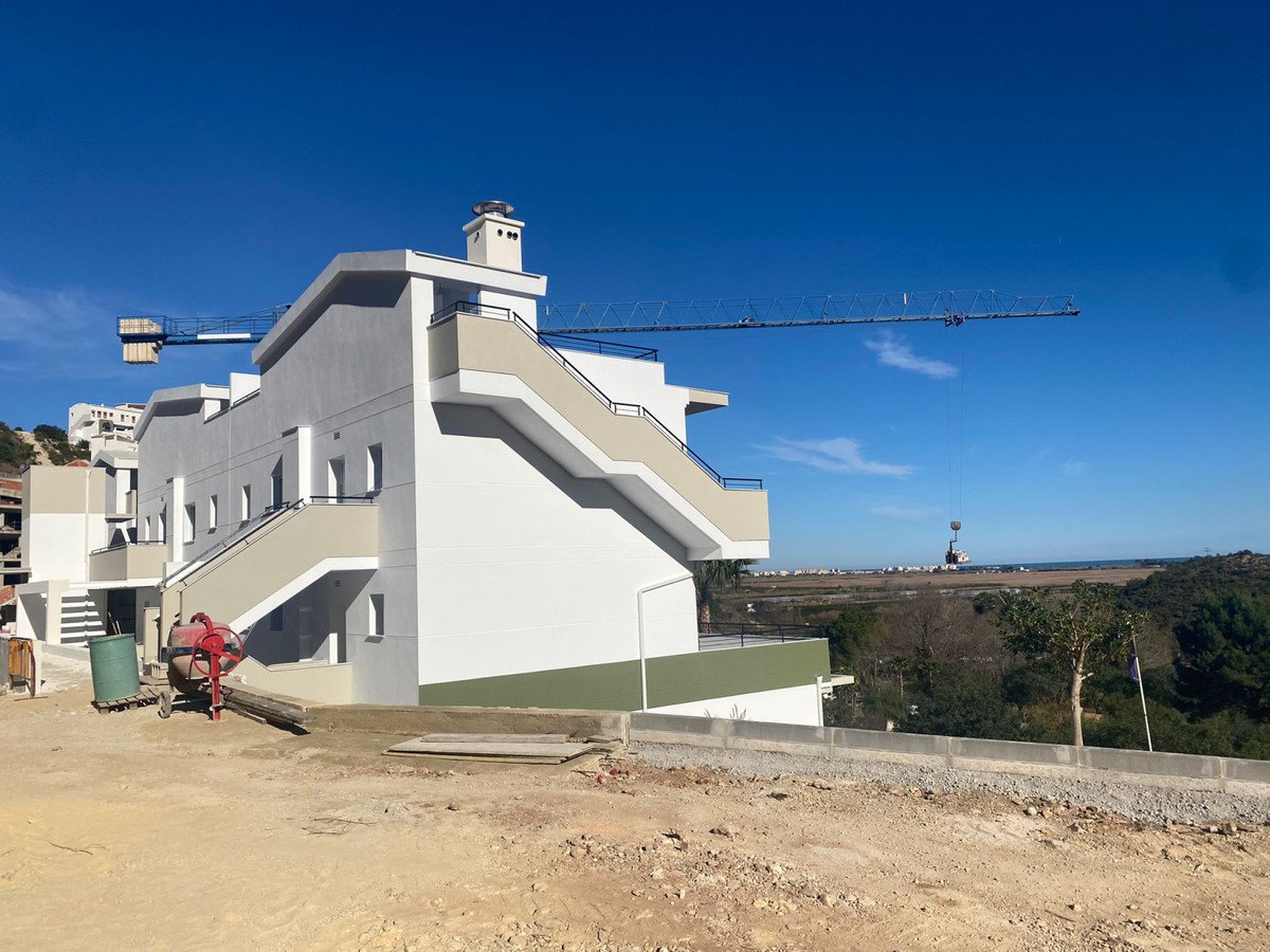 Moderne Apartments mit Meerblick und Swimmingpools, Xeresa, Spanien