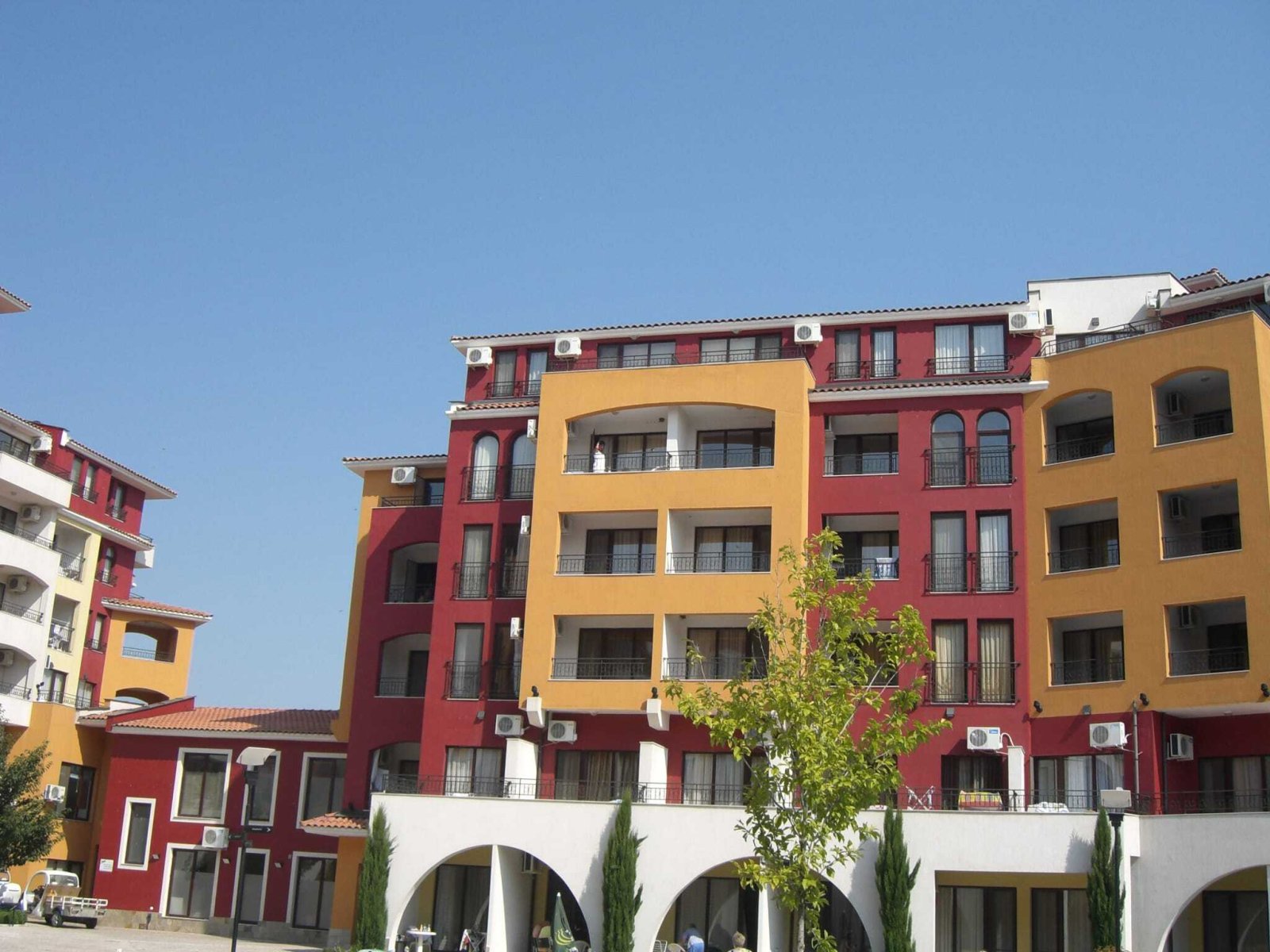 Studio with custom-made furniture and sea view at Marina Cape Aheloy Bulgaria