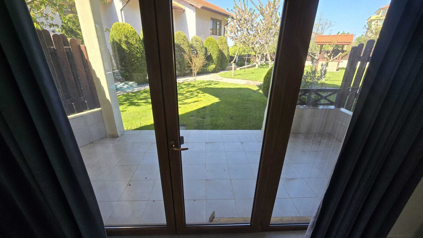 2-story terraced house in Intsaraki, Sveti Vlas, Bulgaria