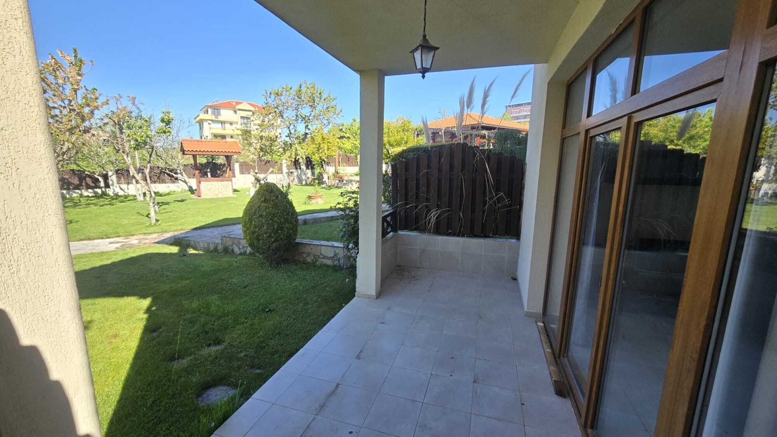2-story terraced house in Intsaraki, Sveti Vlas, Bulgaria