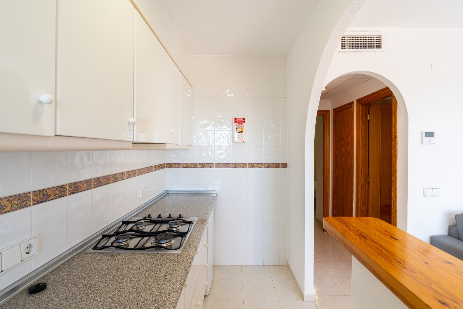 Modern apartments by the sea, communal pool, Calpe