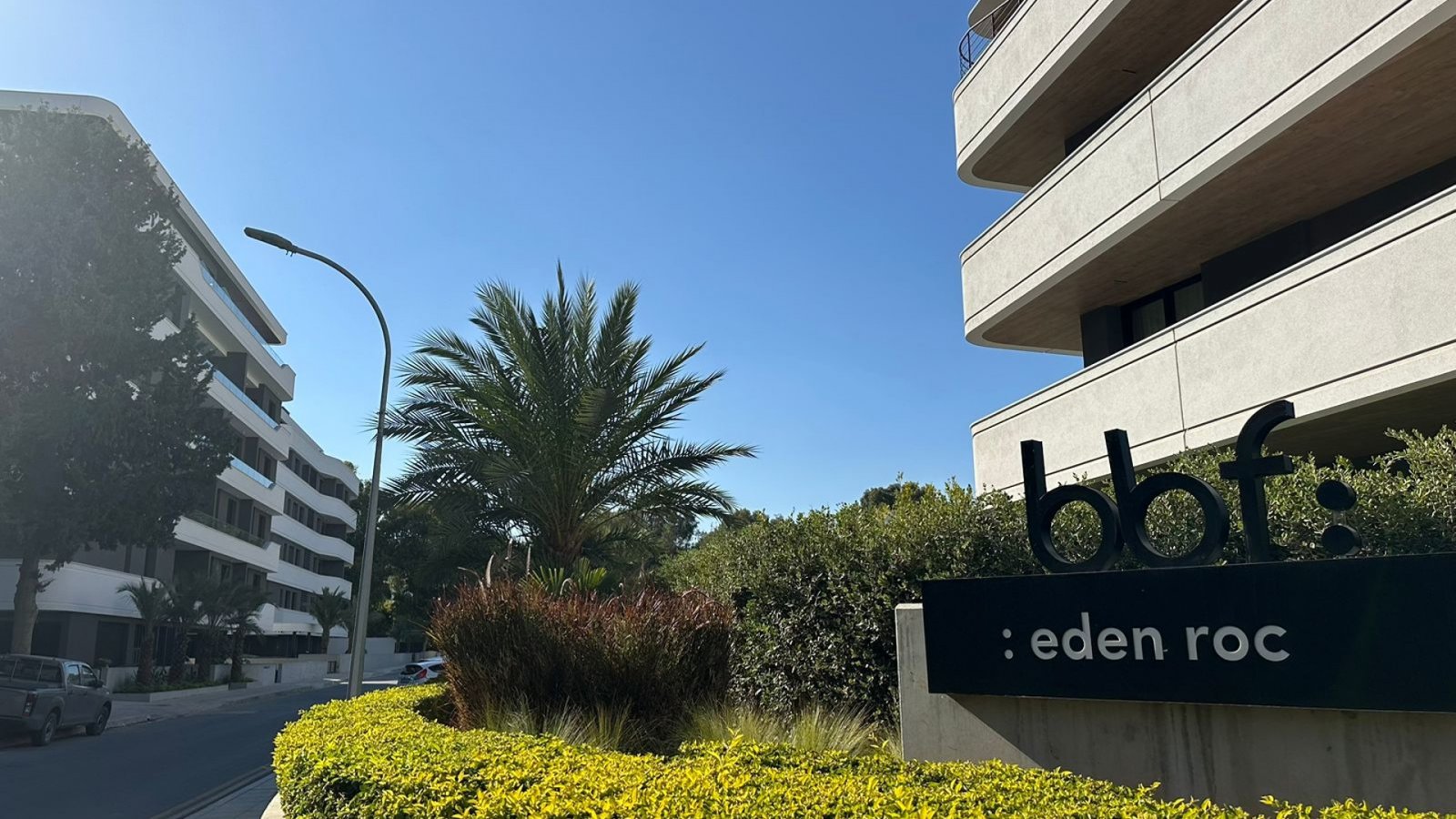 Luxury apartment by the sea, private residential area, Limassol
