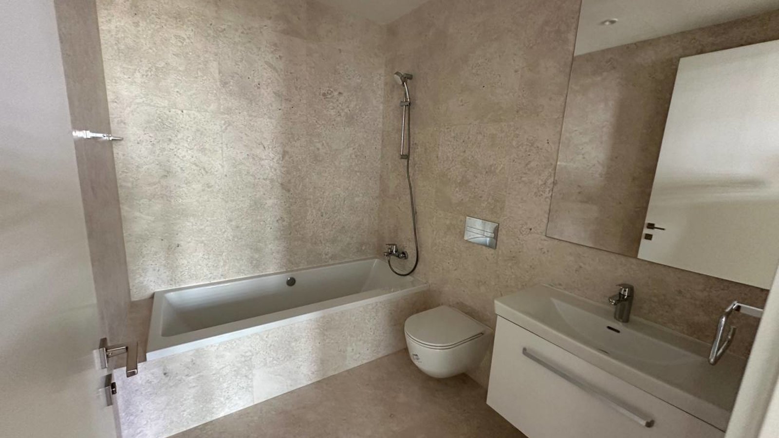 Luxury apartment by the sea, private residential area, Limassol