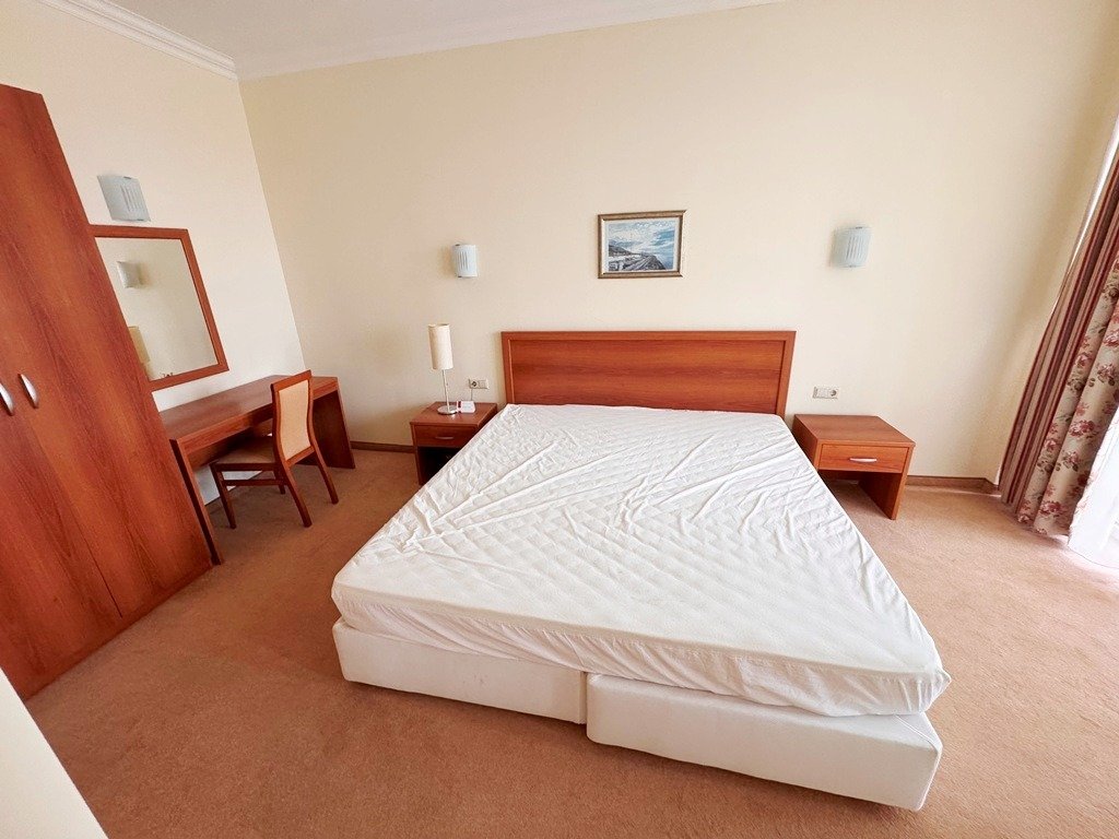 3-room apartment on the first line of the sea in Sunset Resort in Pomorie, Bulgaria