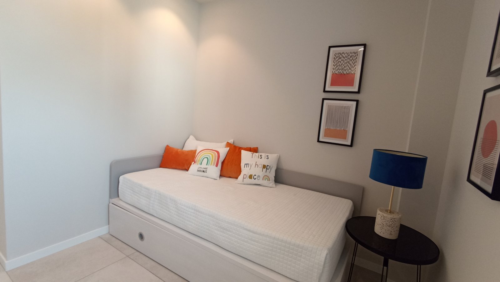 Moderne Bungalows 600 m vom Meer entfernt mit Swimmingpool, Mil Palmeras