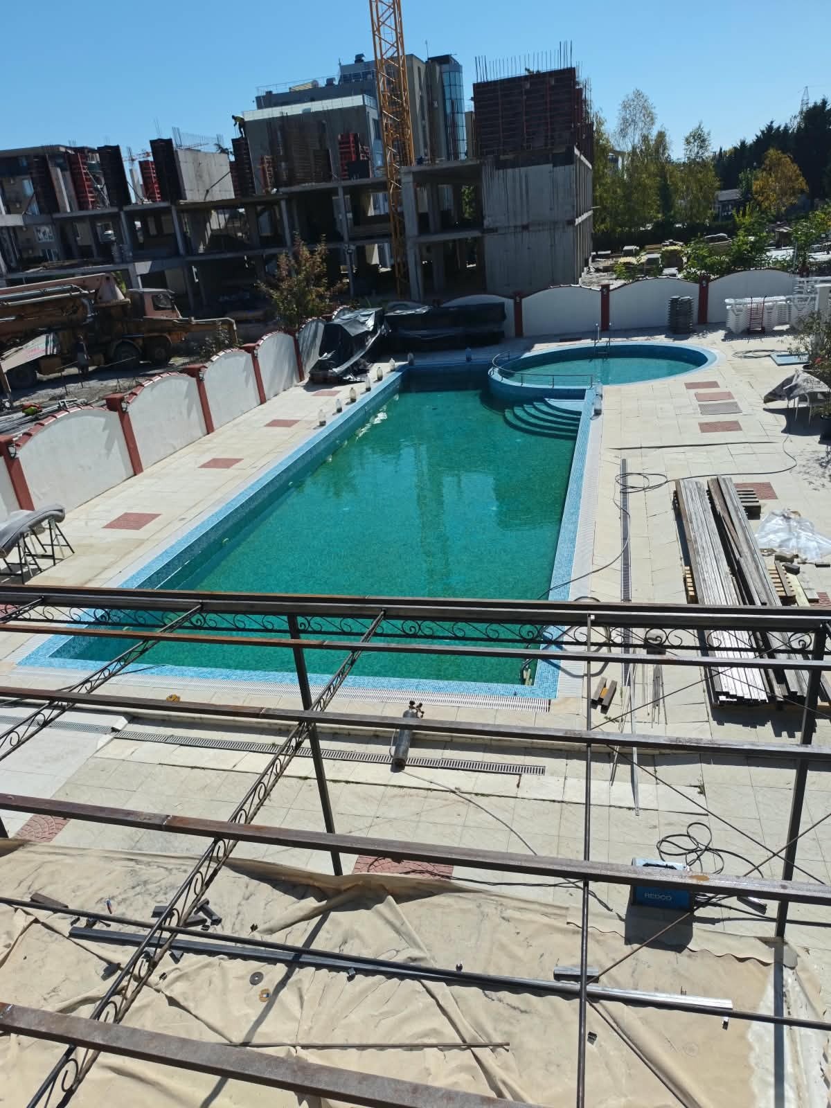 3-room apartment for long-term rent starting from 1 year in the Cantilena complex at Sunny Beach Bulgaria