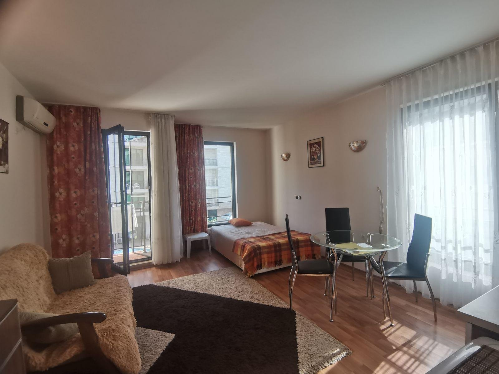 Studio in the Amber Beach Complex in Sunny Beach, Bulgaria
