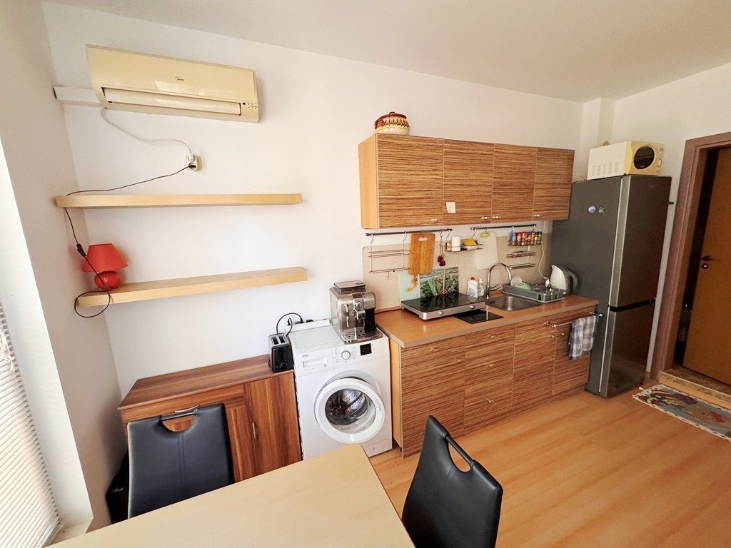 2-room apartment in the Sunny Day 6 residential complex, Tankovo, Sunny Beach, Bulgaria