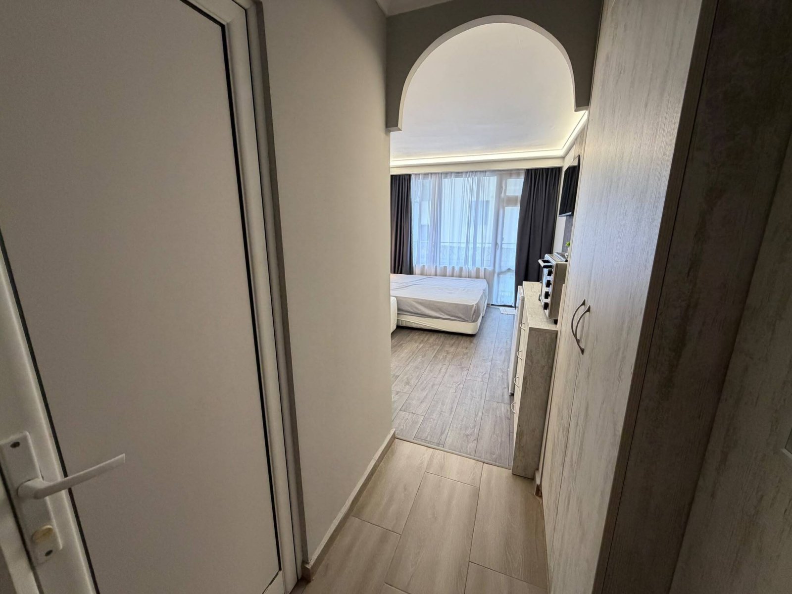 Two-room apartment in the Crystal residential complex, Sunny Beach, Bulgaria