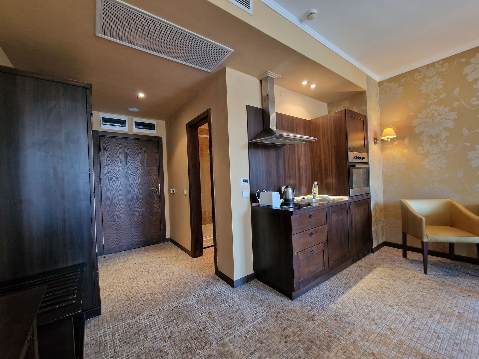 Spacious studio with pool view at Barceló Royal Beach, Sunny Beach, Bulgaria