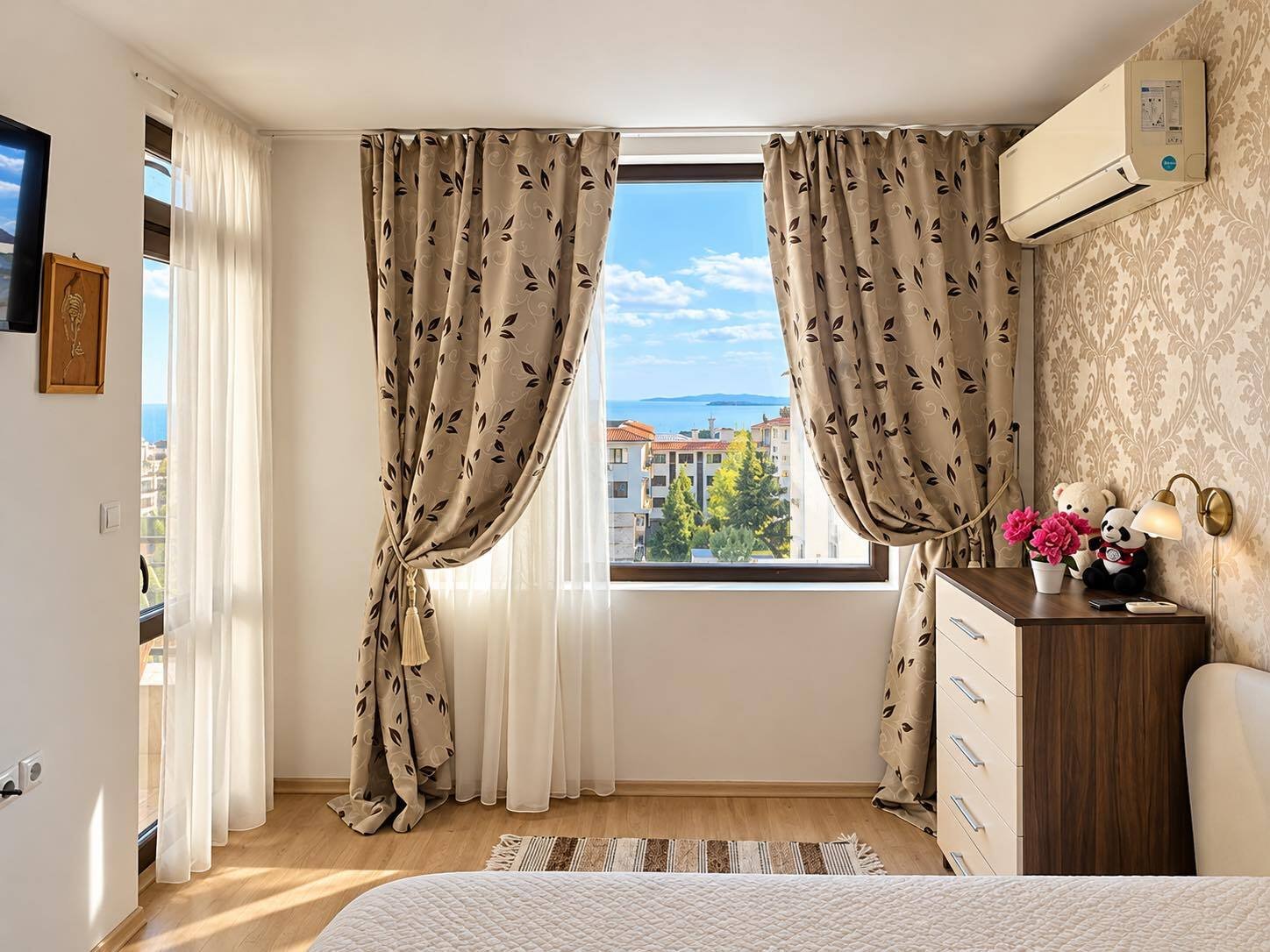 Bright 2-room apartment in the Raduga 2 complex Sveti Vlas Bulgaria