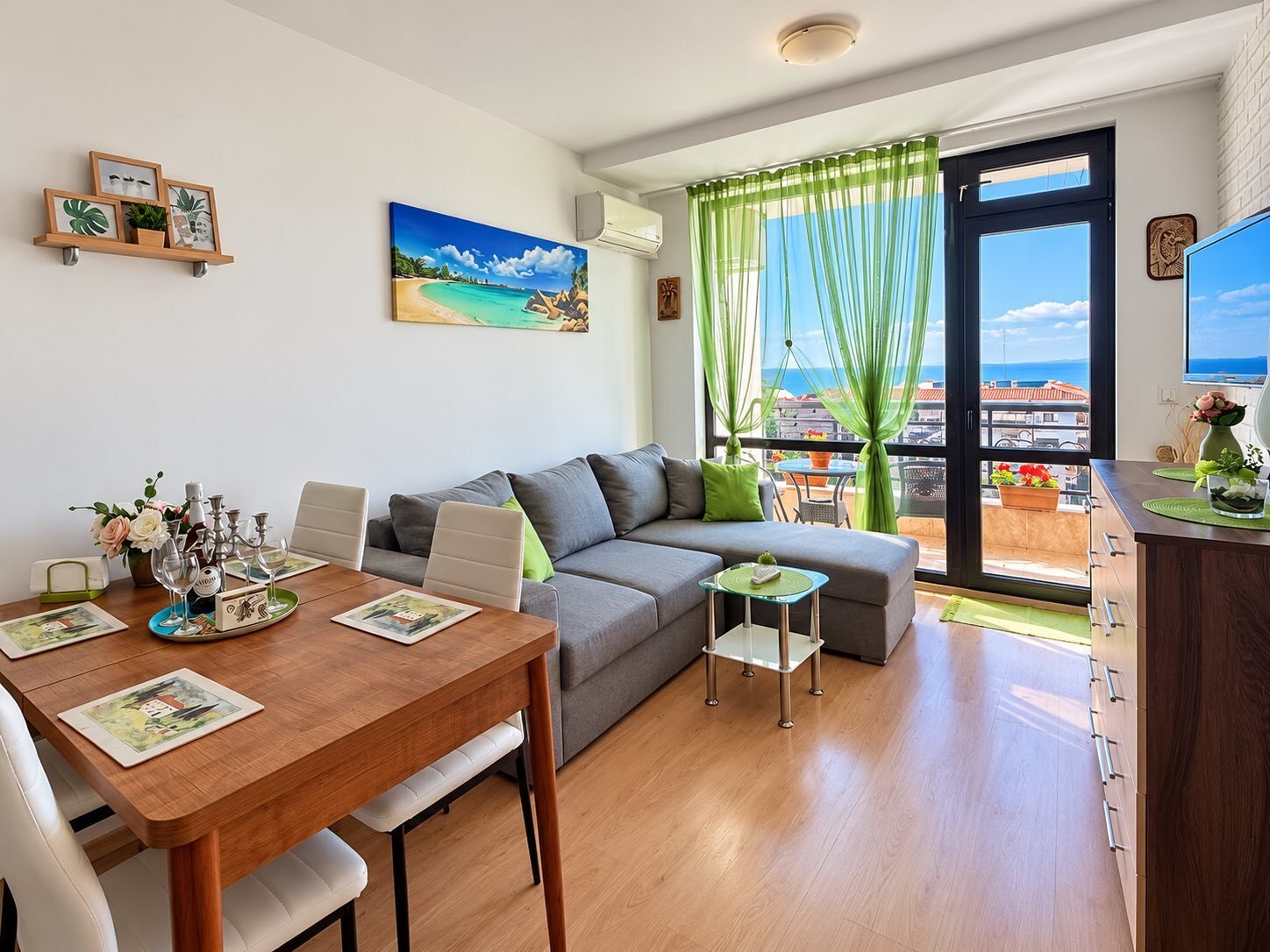 Bright 2-room apartment in the Raduga 2 complex Sveti Vlas Bulgaria